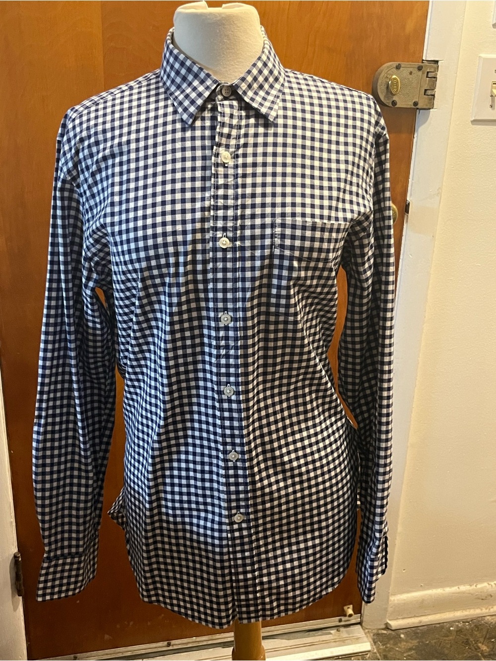 J.CREW Men's Navy Blue Gingham Plaid Button Down Shirt  Size Medium  120s 2 Ply